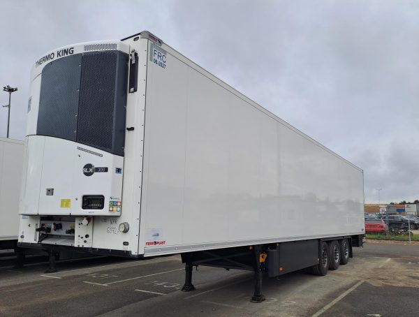 2021 Schmitz Cargobull SKO 24/L – FP 60 ThermoKing SLXi300