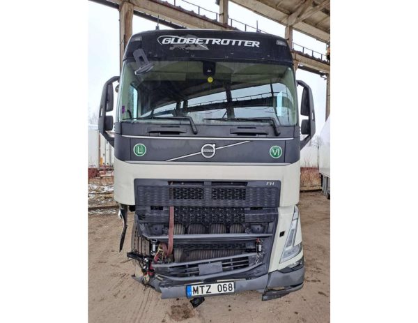 2023 Volvo FH 460 Globetrotter XL i-Save